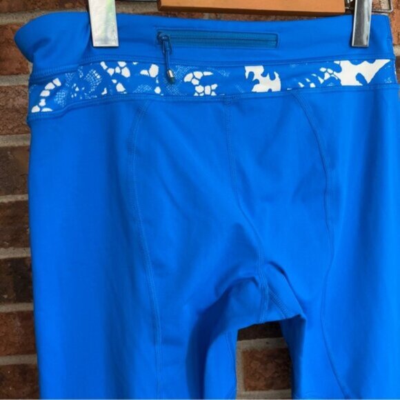 Lululemon Run: Inspire Crop I|Laceoflage Polar Cream Beaming Blue - Picture 8 of 16